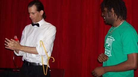 Chicago comedy magician performs The Great Escape with the help of an adult member of the audience!